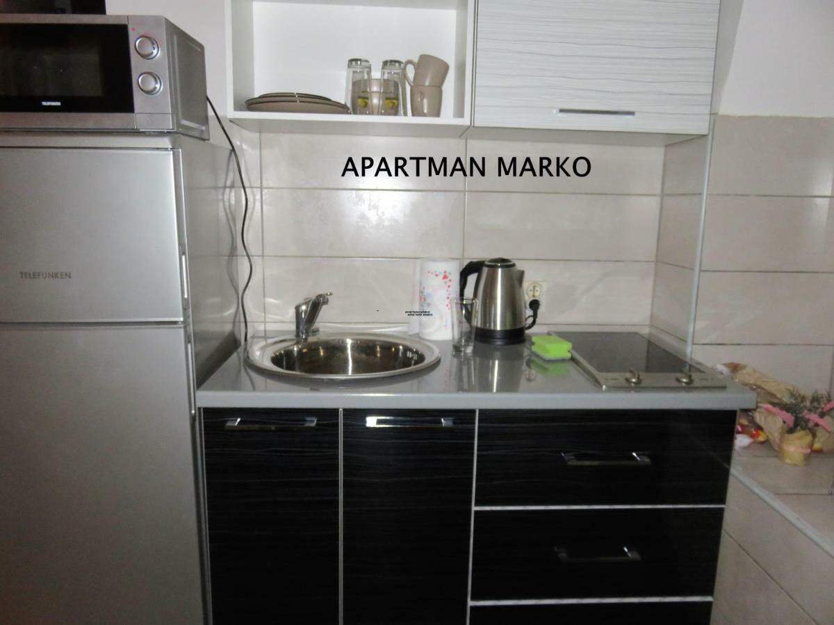 Apartament Cres Buitenkant foto